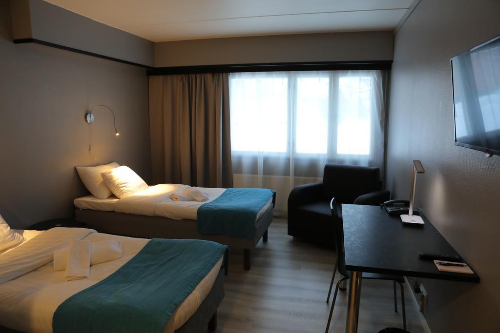 Hotel Nukkumatti Karleby Eksteriør bilde