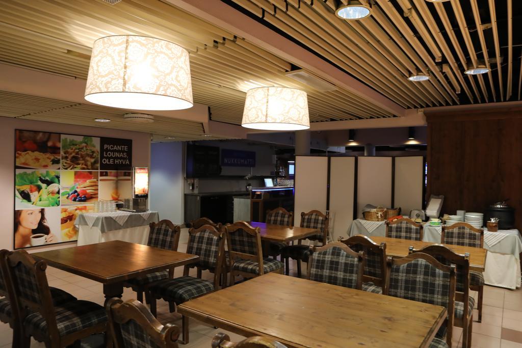 Hotel Nukkumatti Karleby Eksteriør bilde