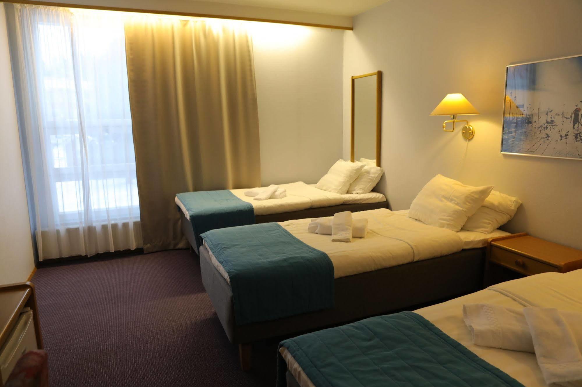 Hotel Nukkumatti Karleby Eksteriør bilde