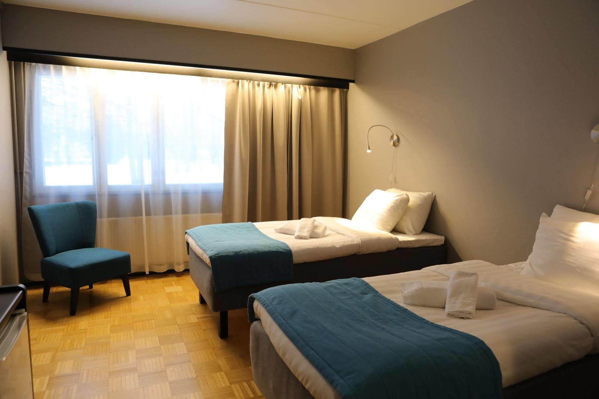 Hotel Nukkumatti Karleby Eksteriør bilde