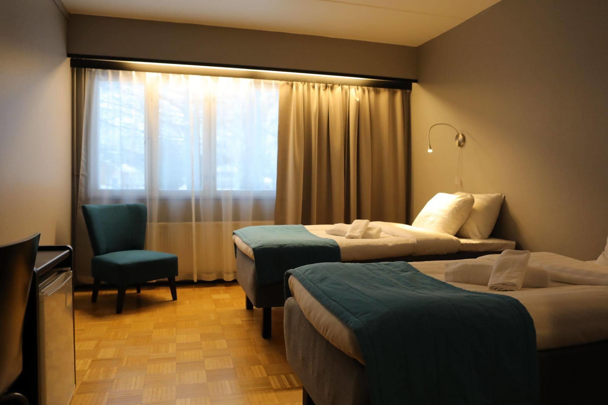 Hotel Nukkumatti Karleby Eksteriør bilde