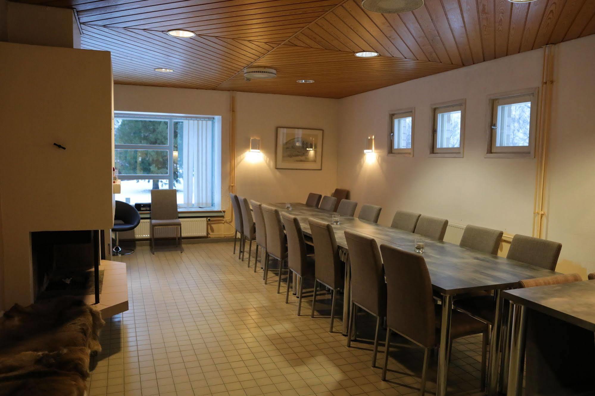 Hotel Nukkumatti Karleby Eksteriør bilde